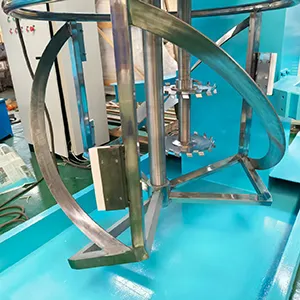 Винтовая лопасть с PTFE-скребком
